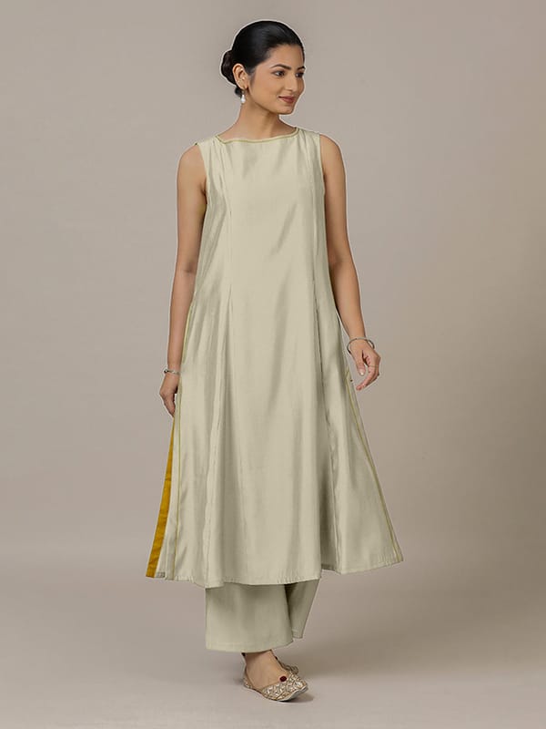 Sarah Rozaana Kurta — BINKS