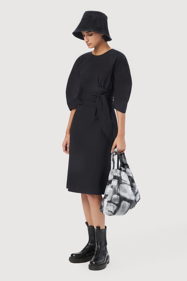 Black Slim Fit Midi Dress with Side Tie Waist — Genes Lecoanet Hemant