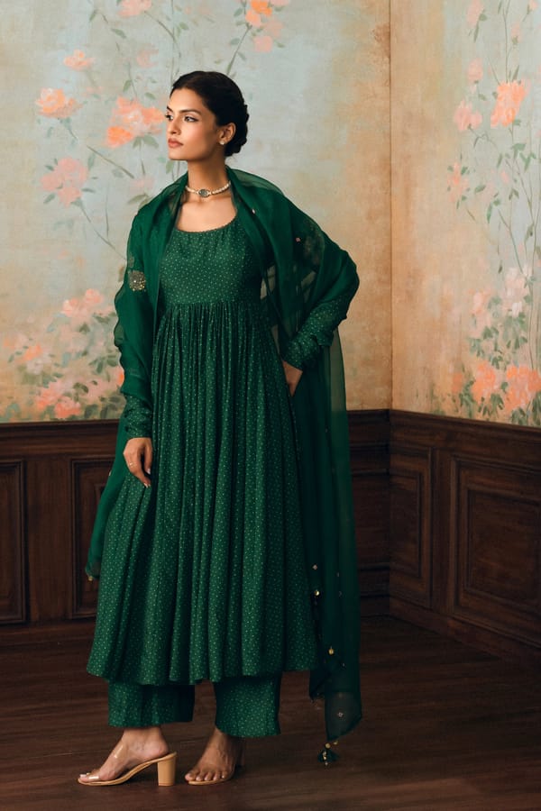 Henna Anarkali set — Paulmi and Harsh