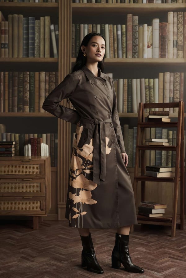 Olive Twill Trench-Style Midi Dress with Side Floral Print — Muvazo