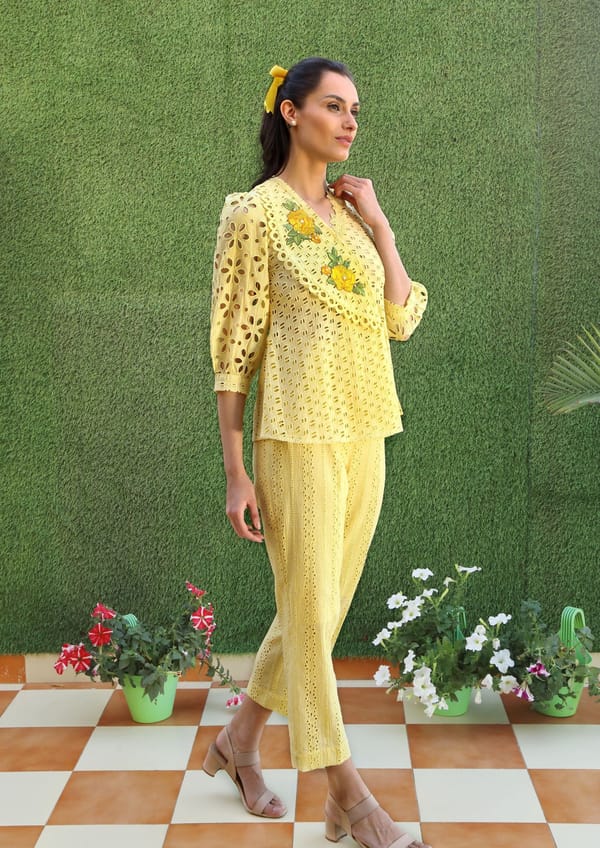 Ishani Big Collar Co-ord Set — BUMBLEBEE