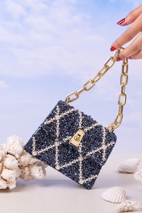 Erica Tanzanite Handheld Bag — The Leather Garden
