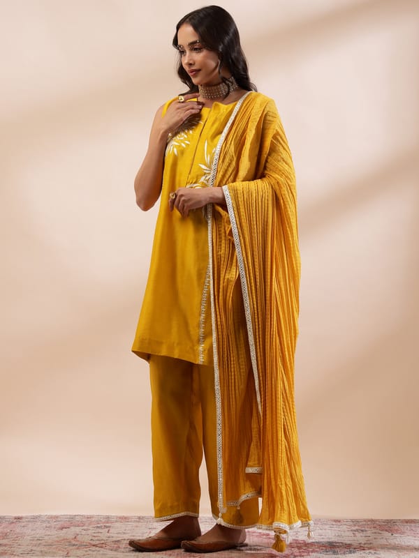 Zaira Kurta Set — Kyra