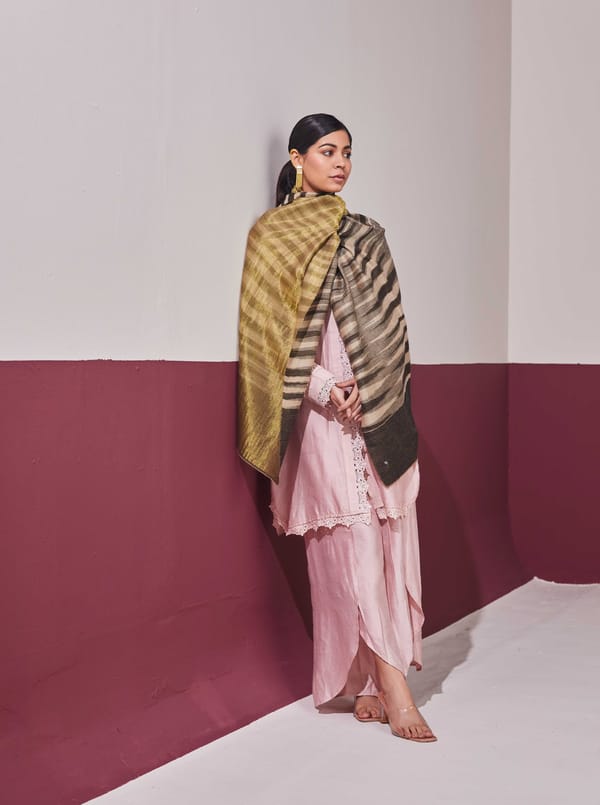 Ekkat Reversible Stole — Shaza