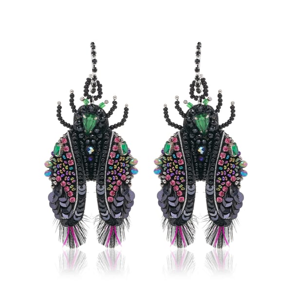 Leafy Flutter Moth Earring — APT Forever