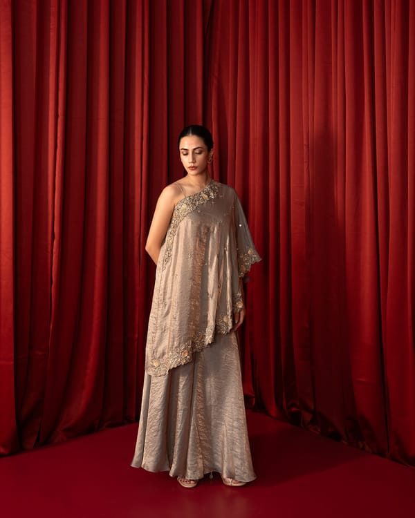 Silver Gold One-Shoulder Drape Cape and Palazzo Co-ord Set — QUNIC
