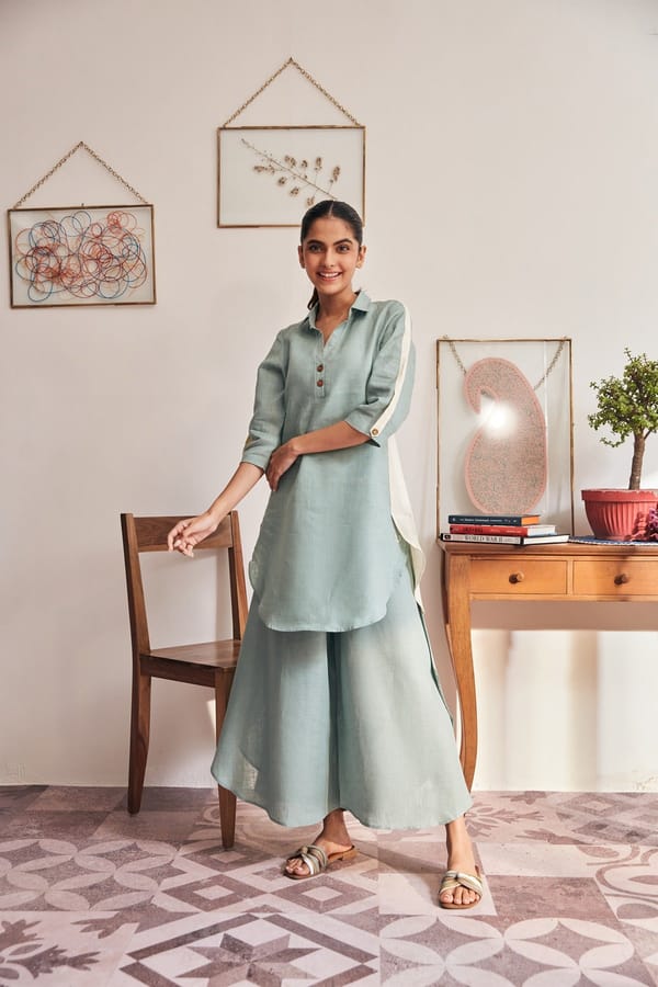 Sea Green Linen Colorblocked Straight Kurta — YELL