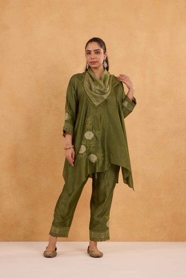 Silk Asymmetric Side Embroidered Cowl Tunic Set — Omi Clothing