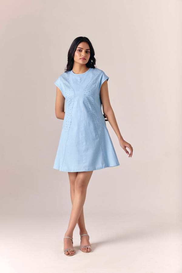 Frostline Midi Dress — Savaaya