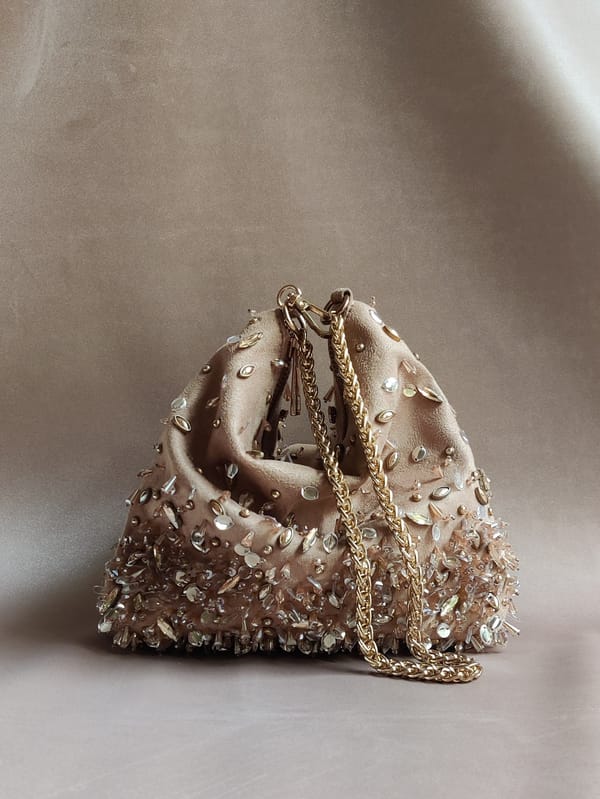 The Hobo Bag in Gold — Plode