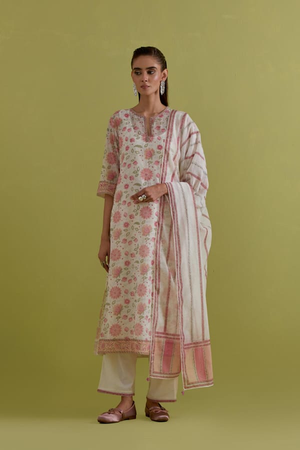 Pink & Peach Dupattas — Upavita