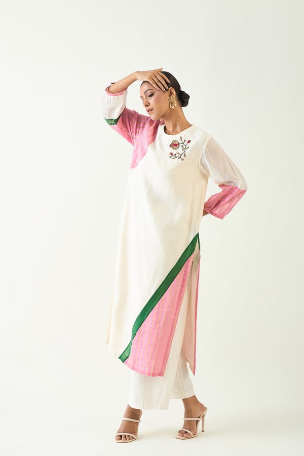Mohini: Kurta set - Ivory and Pink With Dupatta — SHIVANI BHARGAVA