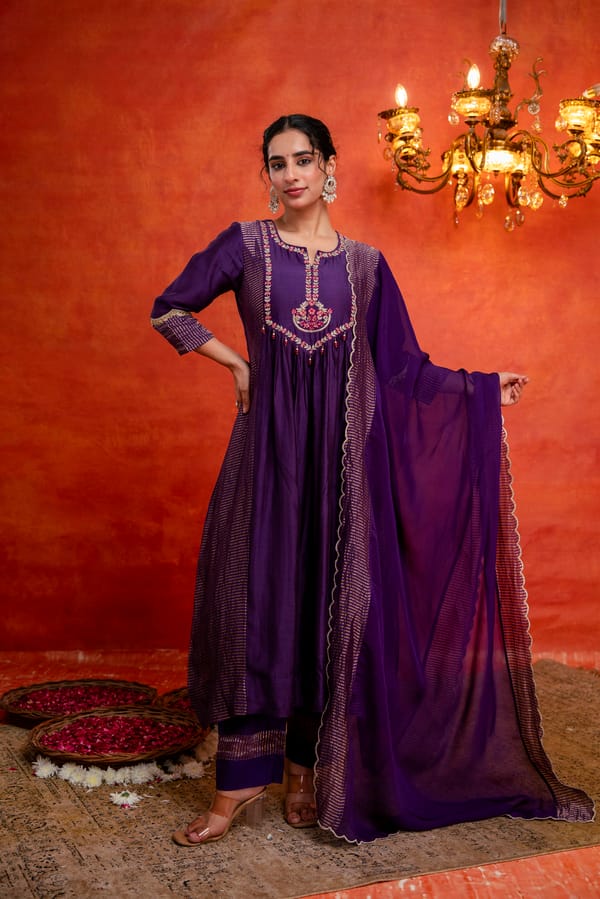 Gulabik Purple Hand Emroidered Suit Set — Gulabik