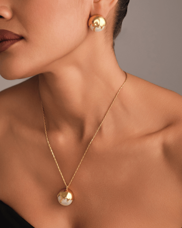 Dune Pendant - Golden — Anaash