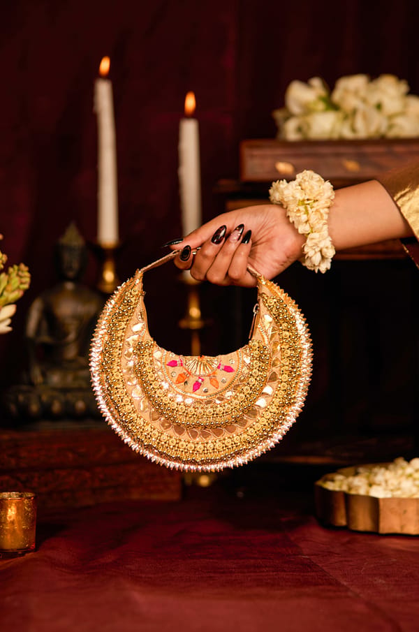 Vamika Gold (Potli) — 5 Elements