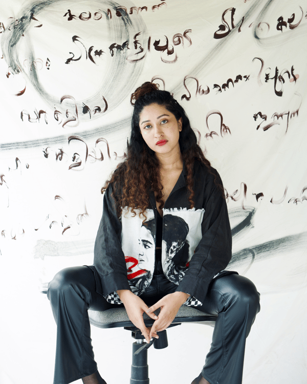 Vara Set In Black — House of Urmi