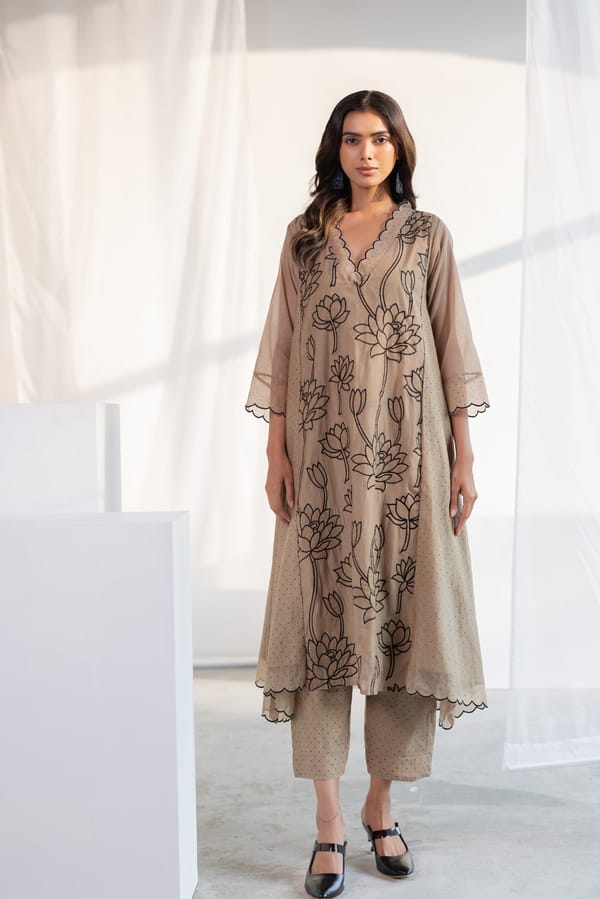 Lotus Bay Applique Kurta Set — Silai studio