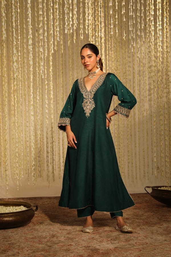 Emerald Green Silk Dupion Embroidered Choga Kurta Set — Sheetal Batra