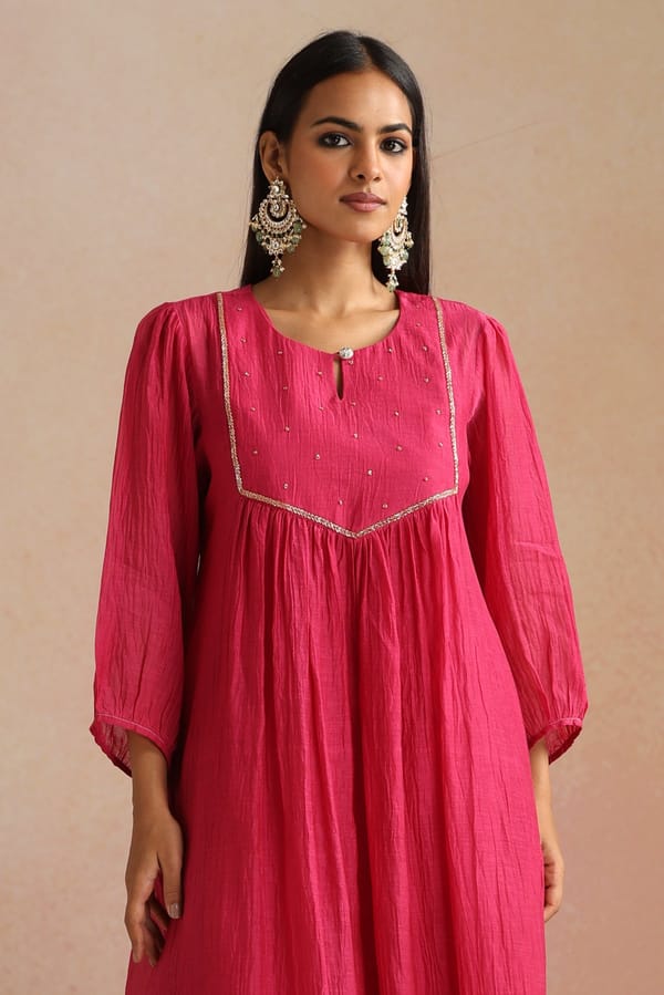 Magenta Pink Silk Chanderi Embroidered Kurta Set — Trendy Tokari