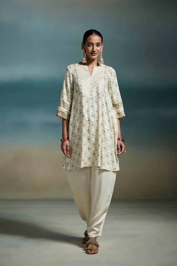 Mogra Printed Flared Kurta Set with Pants — Dressfolk