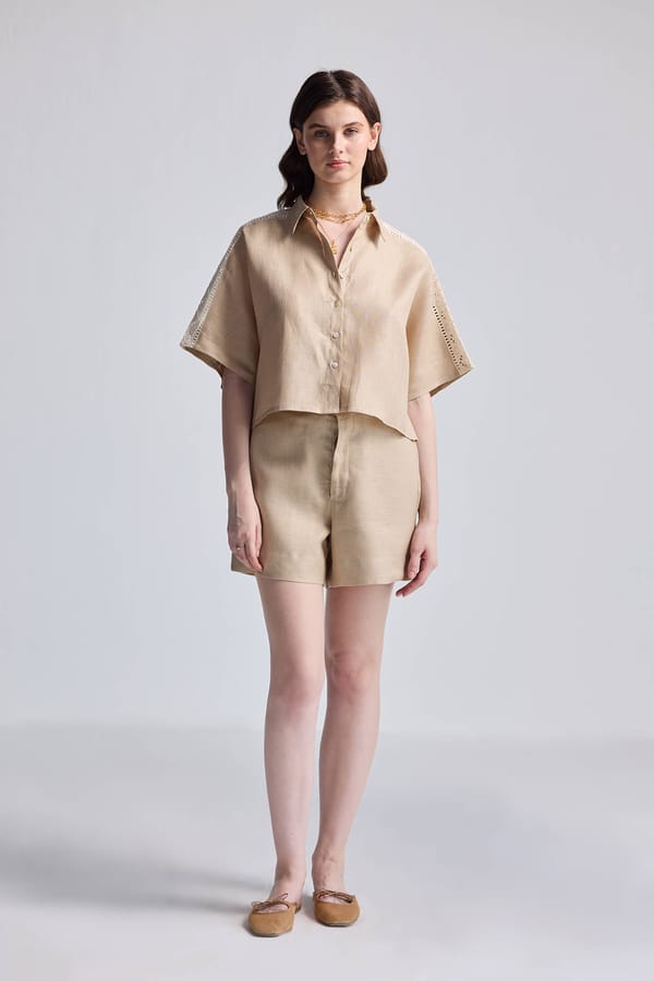 Oversized Boxy Shirt with Lace — REISTOR