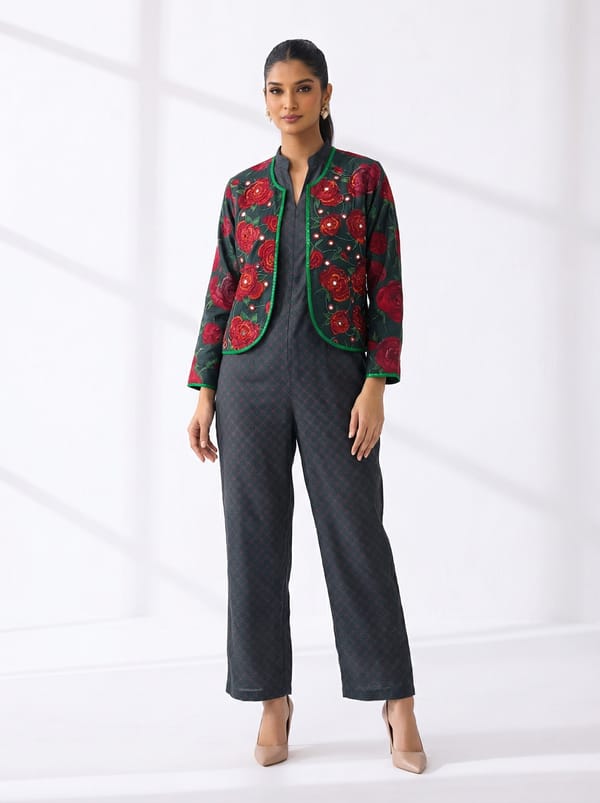Black Textured Crepe Straight-Leg Jumpsuit Set — BUMBLEBEE