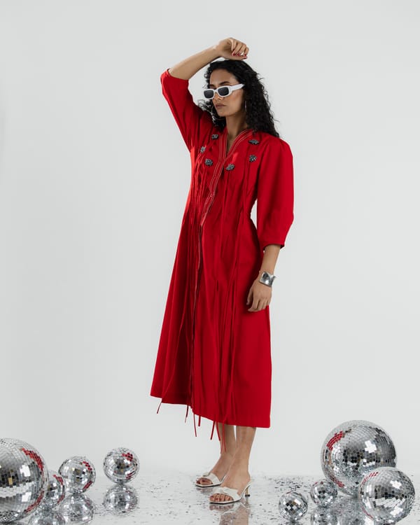 Red V-Neck A-Line Midi Dress with Tie-Up Detail — Ang-sa