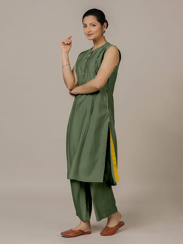 Alina Rozaana Kurta — BINKS