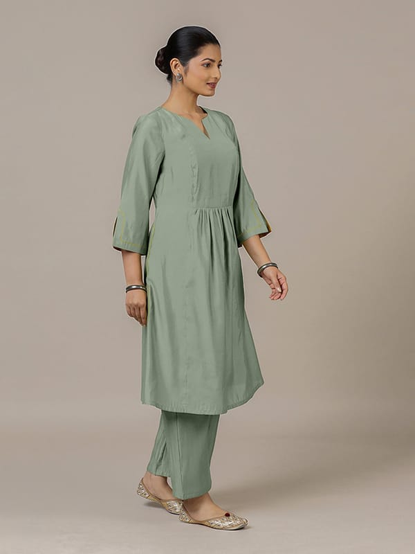 Nimrat Rozaana Kurta — BINKS