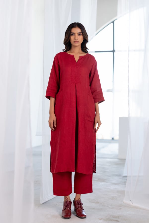Maroon Linen V-Neck Kurta Set with Pants — Silai studio