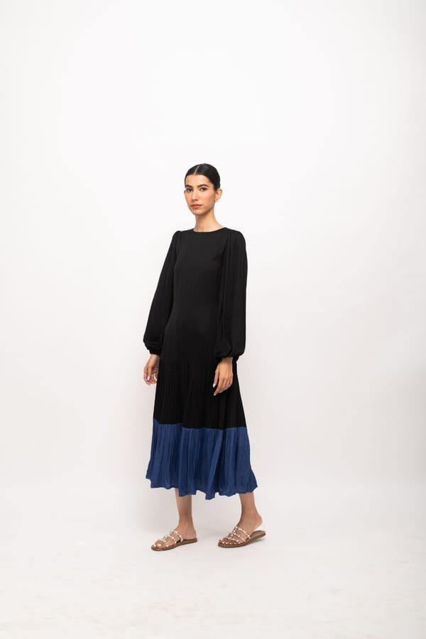 Black and Blue Colorblock Pleated Maxi Dress — Neora