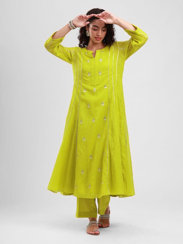 Ayra Kurta Set — Kyra