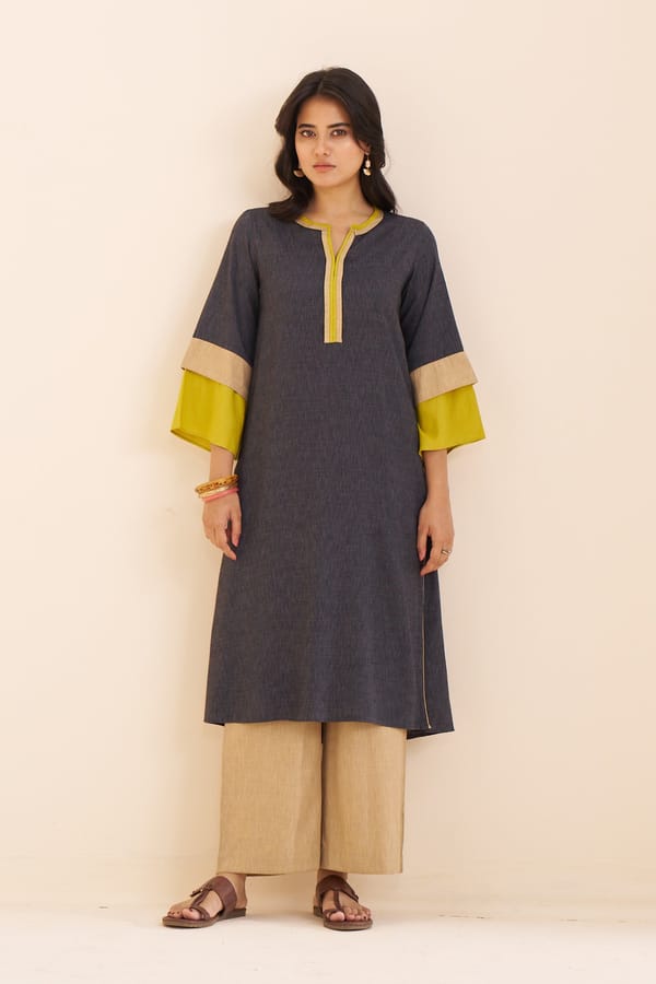 Refined Black Kurta with Dual-Tone Sleeve Accents — Truly SMA