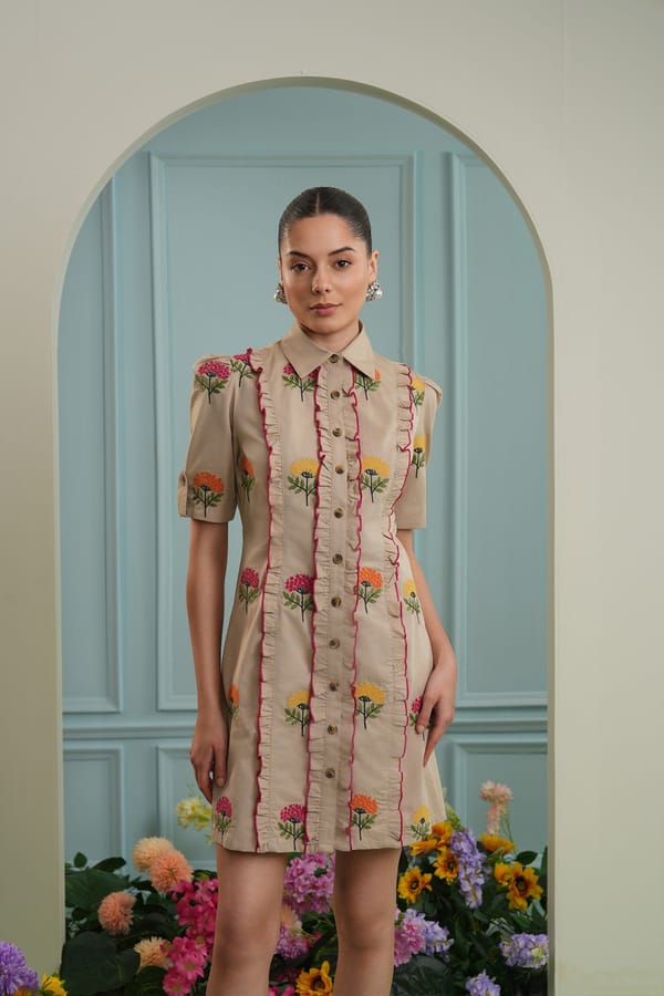 Love shack dress- beige twill — Chöjé