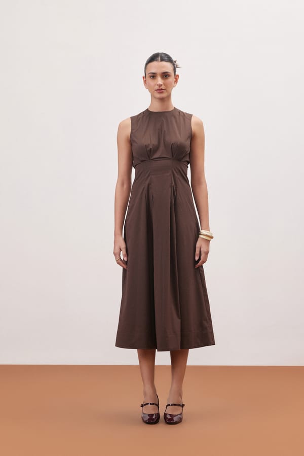 Mocha Dress — NOTIQUE
