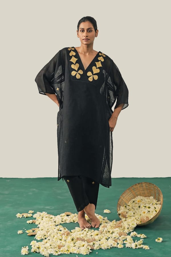 Black Gauze Linen Anti-Fit Kurta Set with Gold Motif Neck — YELL