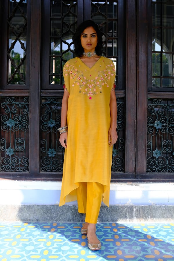 Sunheri Kira Co-Ord Set — Shikha Mehta