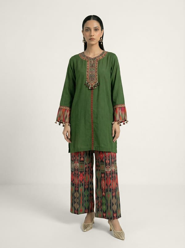 Green Muslin Silk Kurta and Wide-Leg Pants Co-ord Set — SAUNDH