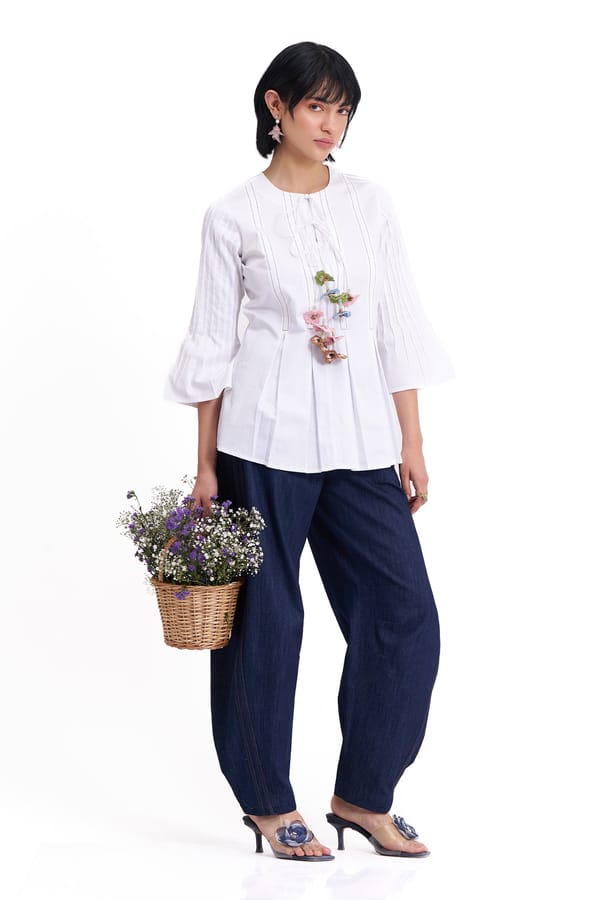 MIST TOP &
BASQUE BARREL PANTS — Our Love