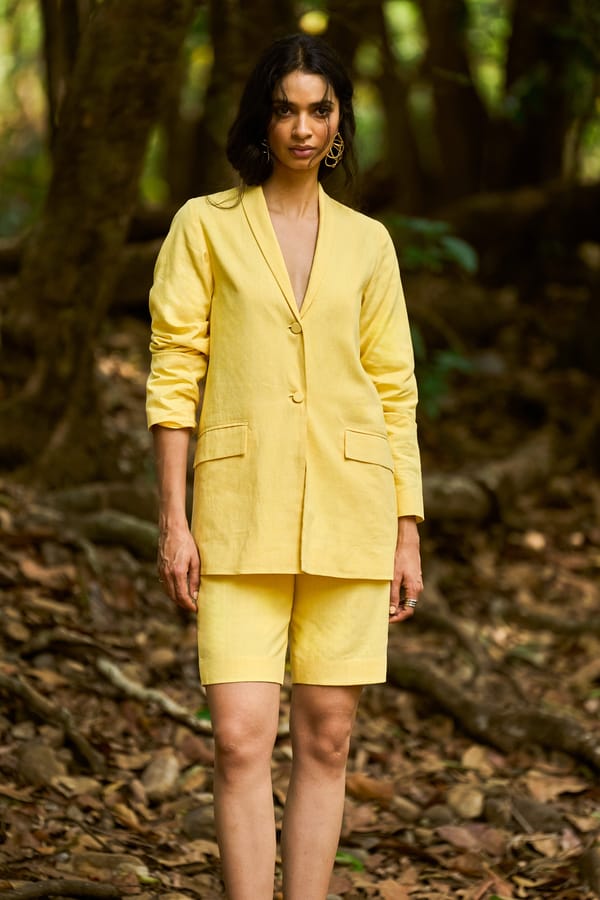 Butter Yellow Relaxed-Fit Shawl Lapel Blazer — Dash and Dot