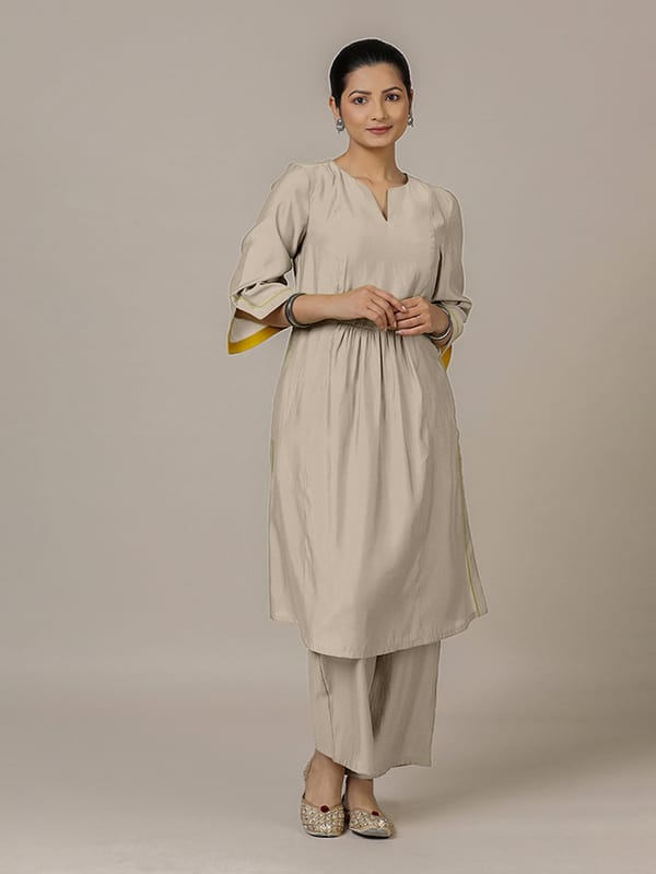 Nimrat Rozaana Kurta Set — BINKS