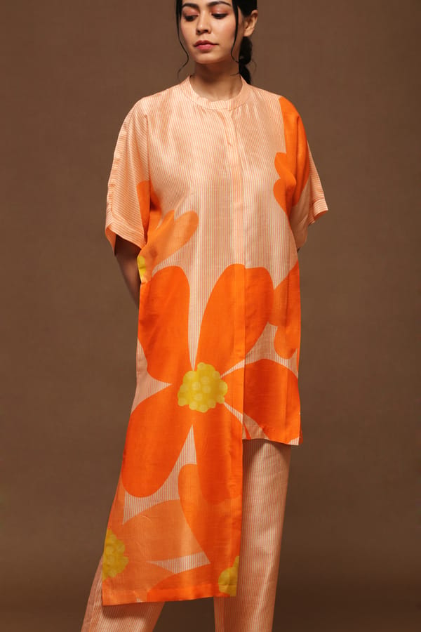 Plush Bouquet Orange — CLOS