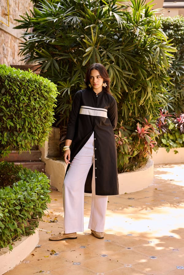 Black Colorblocked Cotton Kurta Set with White Pants — Eko Clothing
