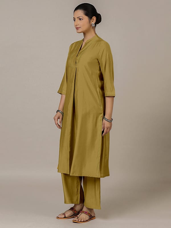 Paakhi Rozaana Kurta — BINKS