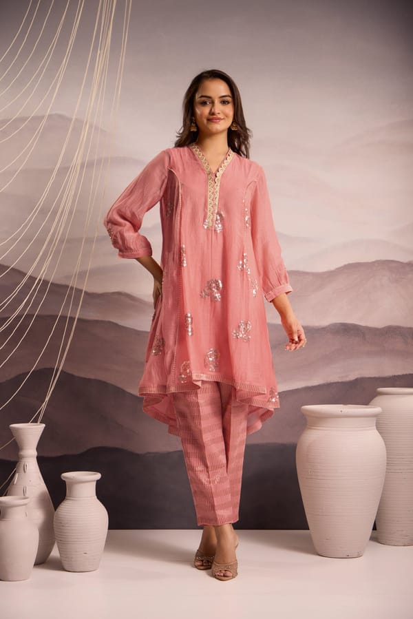 Mul Chanderi High-Low Kurta with Sequin Floral Embroidery and Tissue Pants — Omi Clothing