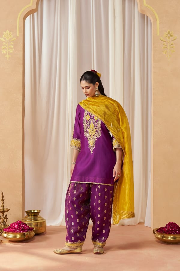 Adeela Kurta with Salwar and Dupatta — Sheetal Batra