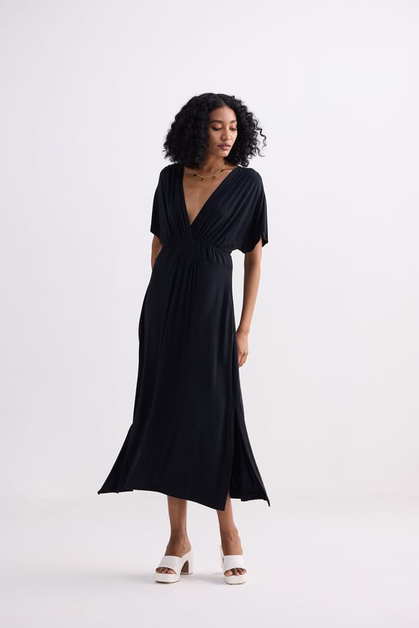Flowy A-Line Maxi Dress With Side Slits — REISTOR