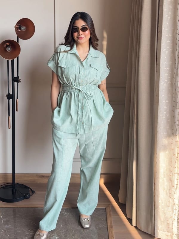 Sage Green Cotton Linen Straight-Leg Trousers — HOUSE OF FETT