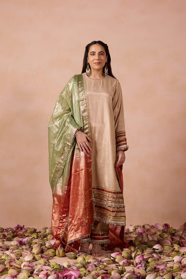 Sona Glow Kurta Set — SIYONA