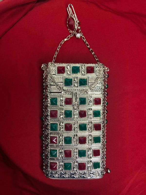 Phone Holder — Zaree